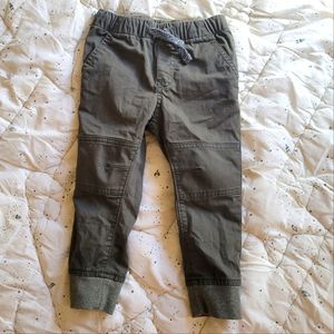 Cat and Jack 2t Jogger